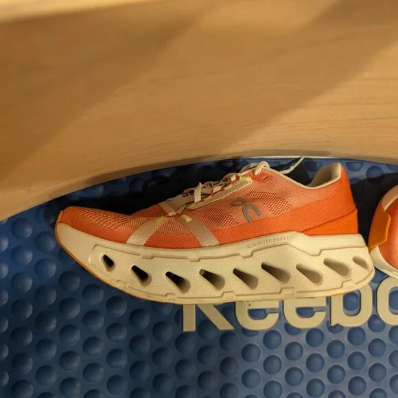 On Running Cloudeclipse Running Shoes Women's 9.5 - Picture 4 of 5